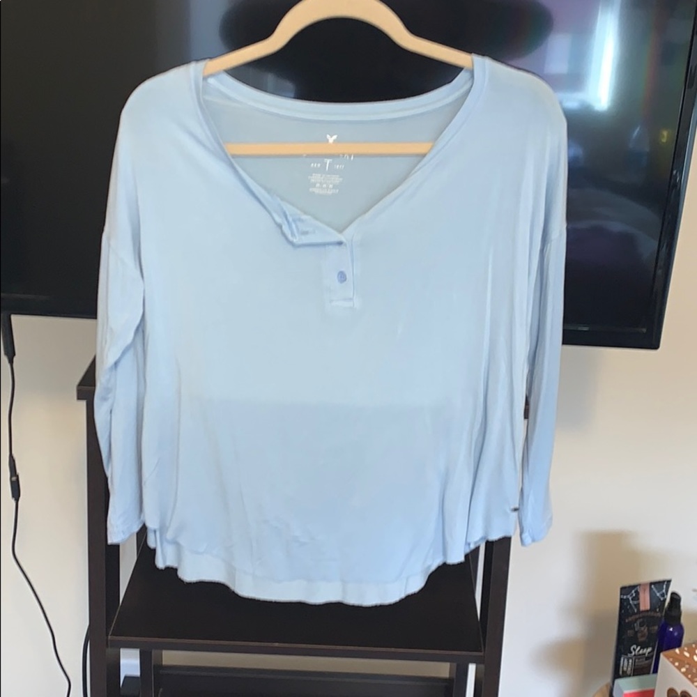 American Eagle top